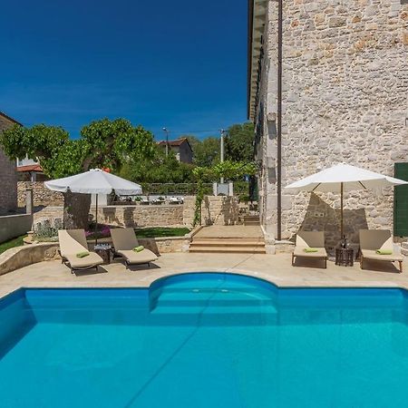 Beautiful Stone House - Villa Parentium With Private Pool Dracevac Bagian luar foto